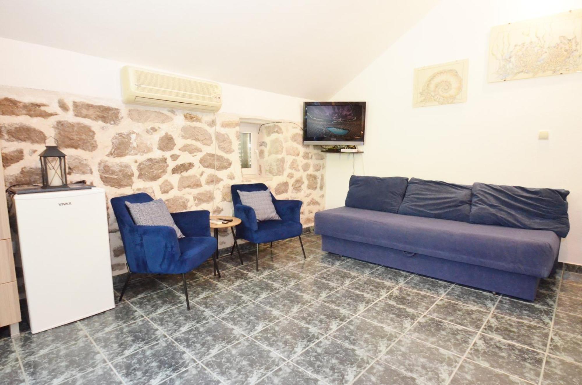 Holiday Home Brinic Τίβατ Εξωτερικό φωτογραφία